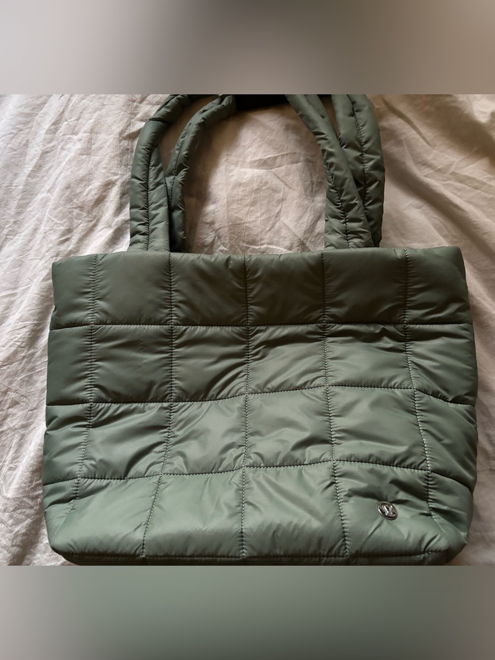 Lululemon Quilted Grid Tote 12L